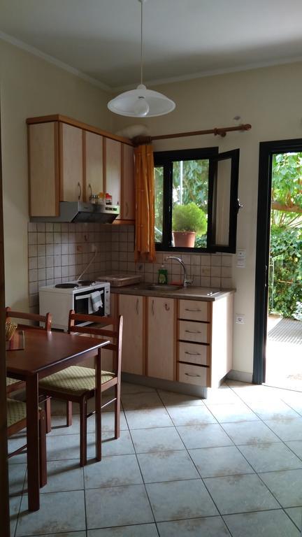 Nikolitsa Apartments Glyfada  Экстерьер фото