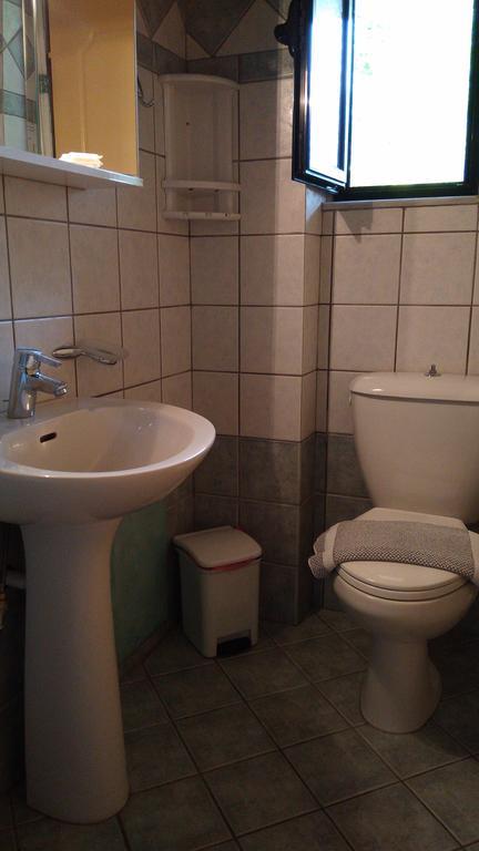 Nikolitsa Apartments Glyfada  Экстерьер фото